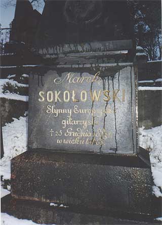 Памятник на могиле М. Соколовского